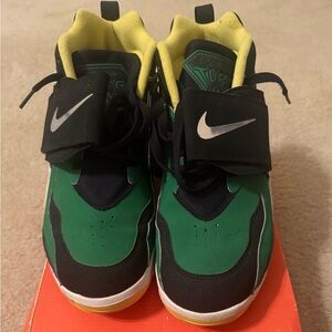 Men’s Nike Air Diamond Turf Oregon Ducks